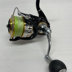 中古品　DAIWA　スピニングリール　【リサイクルマート下関店】