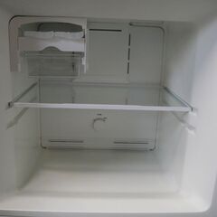 セール中につき、通常特価29,678円より5,000円引きの24,678円!　　2019年製　ヤマダセレクト・ワールプールジャパン　２ドア冷凍冷蔵庫　YRZ-F23G1　225L（54L/171L)