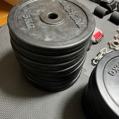 【早い者勝ち！】家トレーニングセット。（ダンベル•ベンチ•マット等）