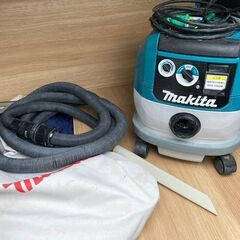 マキタ 集じん機 VC0830 容量8L 粉じん専用 連動コンセント付です。