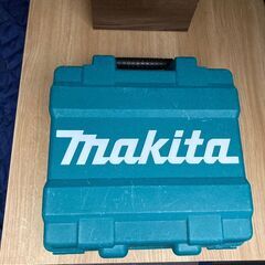 マキタ 41mm 高圧エアビス打ち機 AR411HR（中古品）-TLコミック【300円】