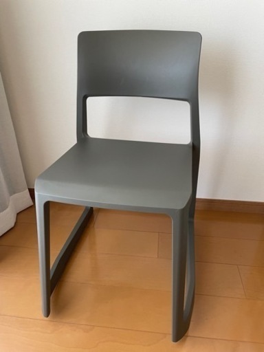 Vitra 椅子 Tipton Chair