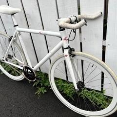 チネリ ブートレッグ ピスト