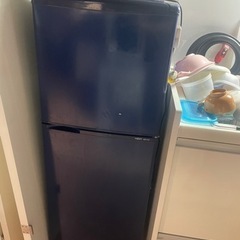 【ジャンク品】冷蔵庫 AQUA AQR-141G