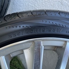 225/40R19インチ　4本セット