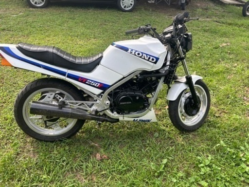 ホンダ VT250F