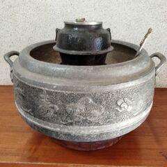 火鉢　鉄釜　火ばさみ　五徳　贈農地改革記念