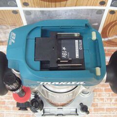 マキタ makita RT51D 充電トリマ バッテリ18V一個/充電器/ストレート