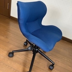 椅子(勉強、ゲーム用？)