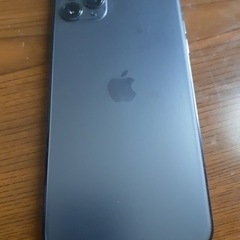 iPhone11 proMAX256GB【au】