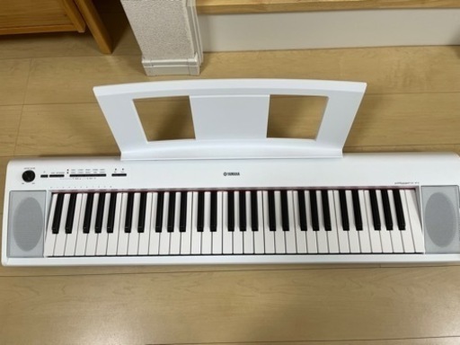 電子ピアノ(YAMAHA NP-12WH)