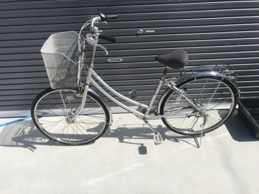 タイヤ新品交換済み‼️‼️ Bridgestone 自転車　通学用　ママチャリ