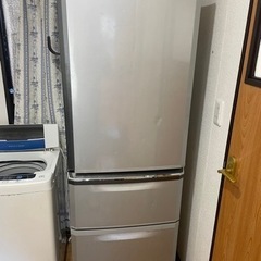 冷蔵庫　370L