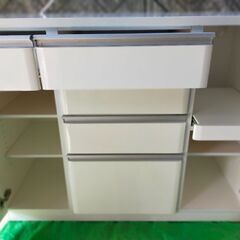 お値下げしました。キッチンカウンター不要になりました。