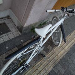 WEEKEND BIKES]700c クロスバイク アルミ/7speed/ホワイト