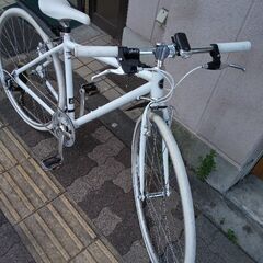 WEEKEND BIKES]700c クロスバイク アルミ/7speed/ホワイト