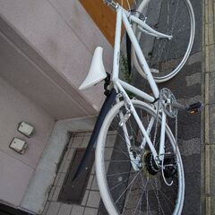 WEEKEND BIKES]700c クロスバイク アルミ/7speed/ホワイト