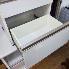 創愛のレンジラック / モデル : クレオ