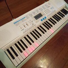 電子ピアノ(CASIO LK-108)