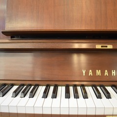 ヤマハ中古アップライトピアノ　W102B（1981年製造）