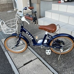 子供用自転車  補助輪あり