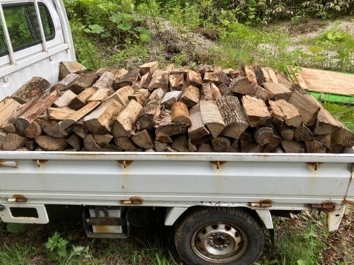 白老町　薪　割薪　約30cm　広葉樹ミックス1立米