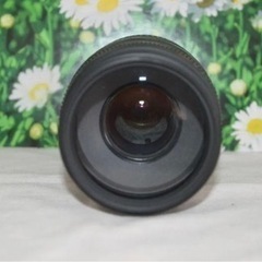 新品級★ラスト一点★望遠レンズ☆美品☆キャノン　Canon EF 75-300mm