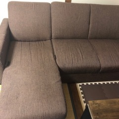 ブラウン系ソファ
