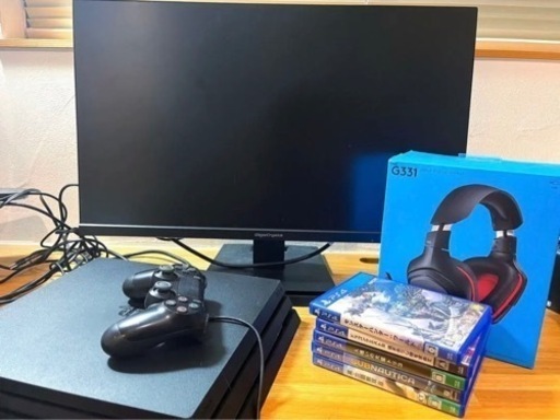 PS4Pro 1TB    モニター、ヘッドホン付き