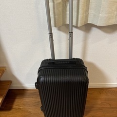 【無料】スーツケース　黒
