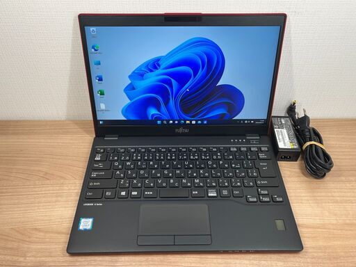 希少赤・美品〉0918 富士通 LIFEBOOK U939/B８GB / SSD 256GB 第8.5世代 Win11 Office 極軽量・極薄