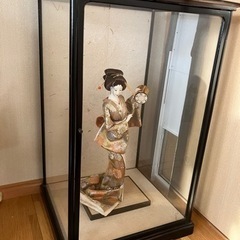 日本人形　ガラスケース付き