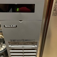 至急　業務用冷蔵庫台　GALILEI