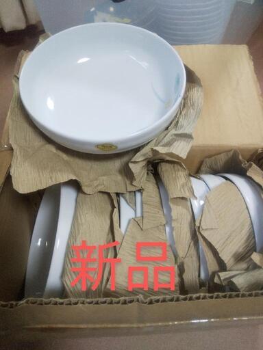大量にある中古（新古品あり）の和洋食器販売の商品説明 選び方ガイド