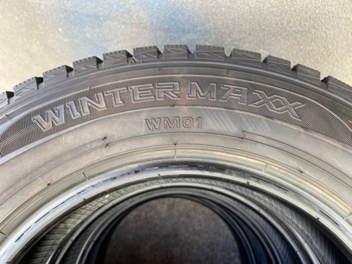 924-2)工賃込！145/80R13 ダンロップスタッドレス中古4本セット！17年