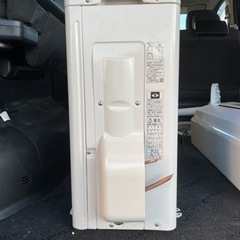 東芝 TOSHIBA 2023年製 ルームエアコン RAS-2212T(W) + RAS