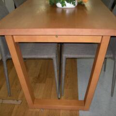 R076 PACCO パッコ ダイニングテーブル＆ TOCOM ライブ スタッキングチェアセット、幅140cm USED・美品