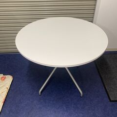 【中古】丸テーブル（ホワイト）直径900mm×高さ700mm