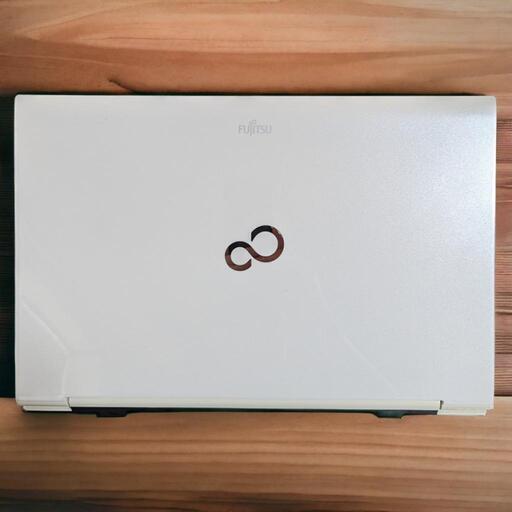 ☆美品☆ FUJITSU LIFEBOOK AH42/J Windows 11 Home Pentium B980