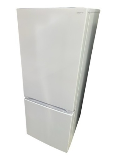 NO.945【2022年製】ヤマダセレクト ノンフロン冷凍冷蔵庫 YRZ-F15J 156L