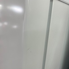 NO.945【2022年製】ヤマダセレクト ノンフロン冷凍冷蔵庫 YRZ-F15J 156L