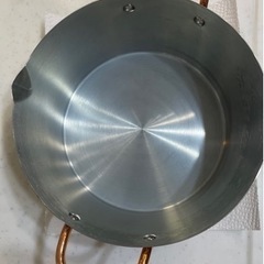 銅の鍋