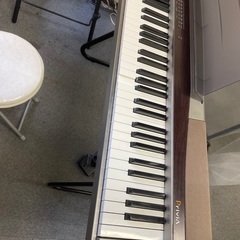 電子ピアノ casio privia px100