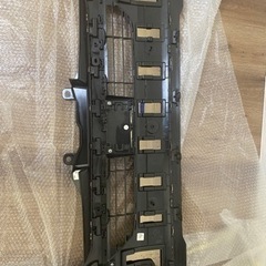 【美品】ハイエース 7型 ダークプライムⅡフロントグリル