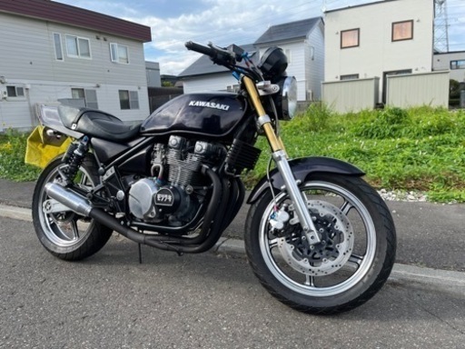 カワサキゼファー400  低走行