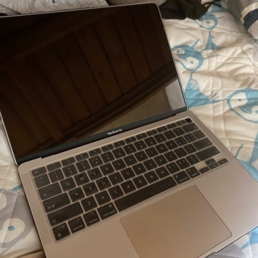 ノートパソコン macbook air 2020 m1 chip 13inch