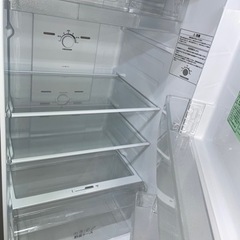 送料・設置込み 冷蔵庫 227L Hisense 2020年