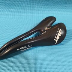 SELLE SMP HELL サドル 【美品】