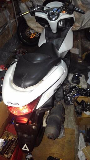 売】ホンダ PCX 125 JF28 前期 部品取り車両 倉庫整理価格にしました