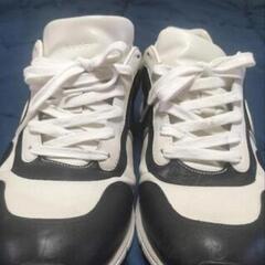 グッチスニーカー「商談中です」